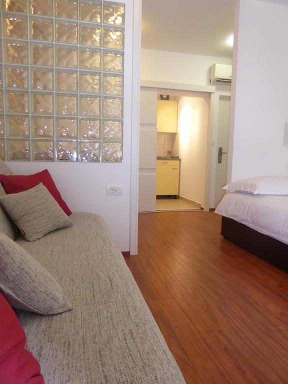 Studio Apartment Mila Split Luaran gambar