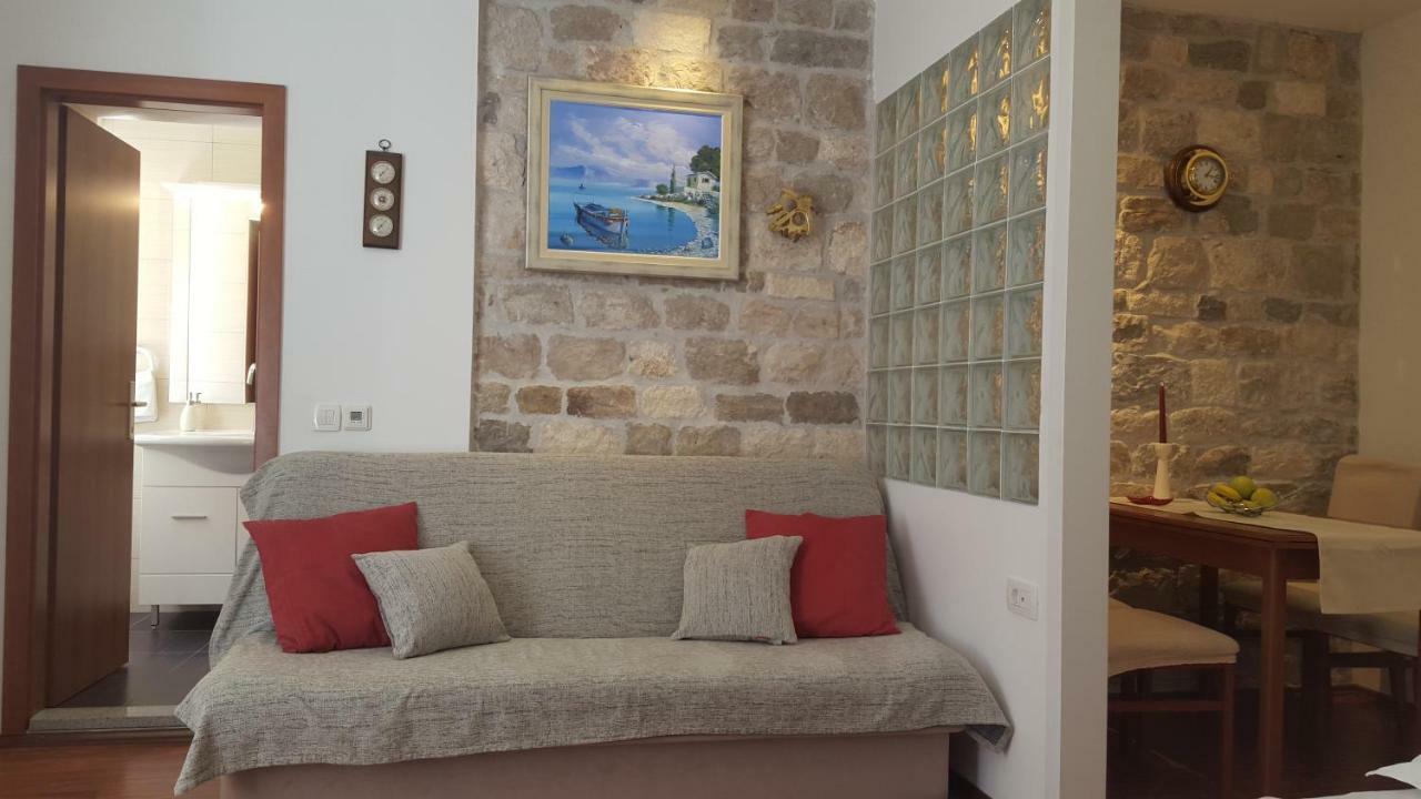 Studio Apartment Mila Split Luaran gambar